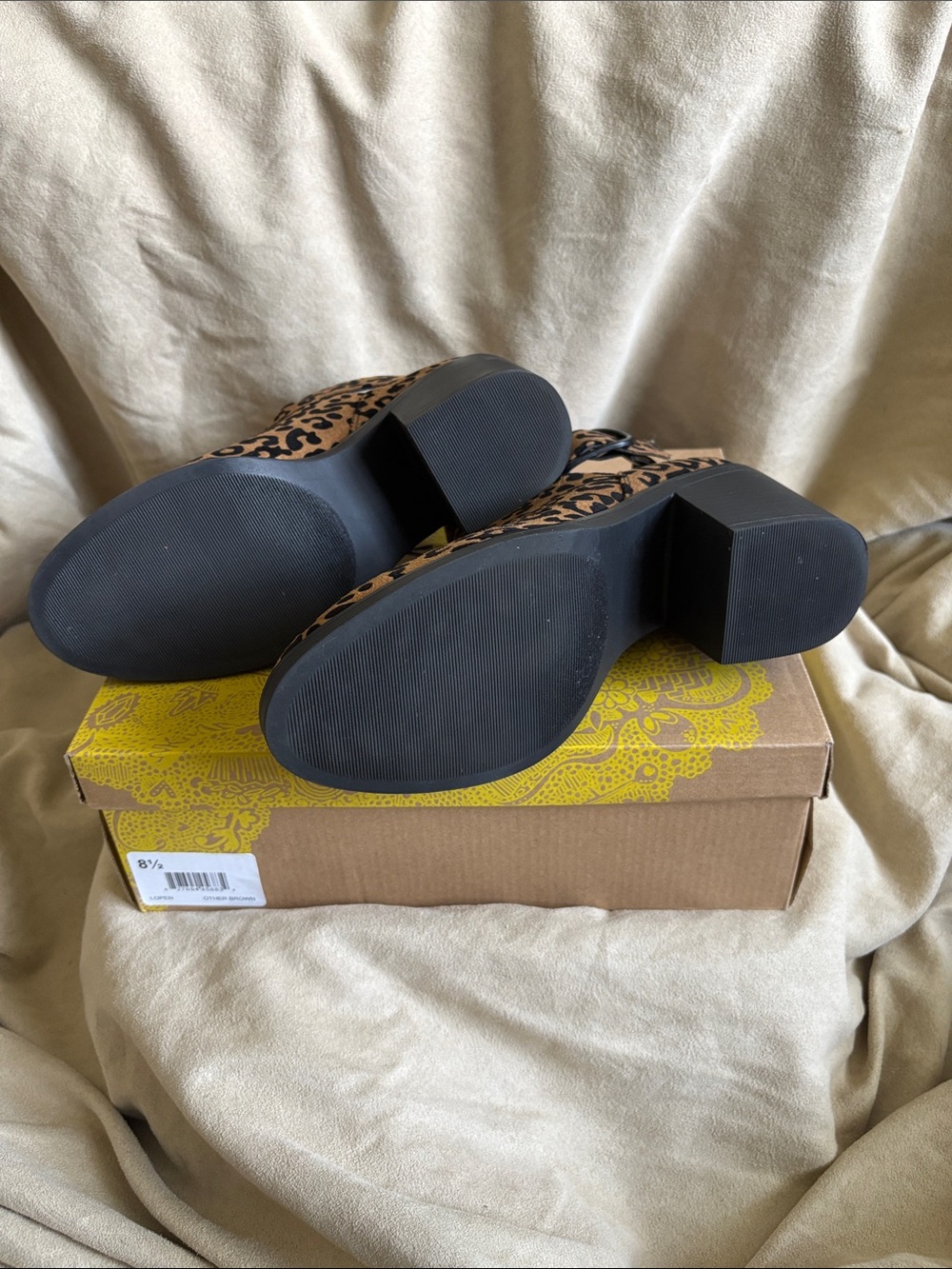 Mix no. 6 Leopard Print Booties Women’s 8.5 EUC With Box - Picture 2 of 4